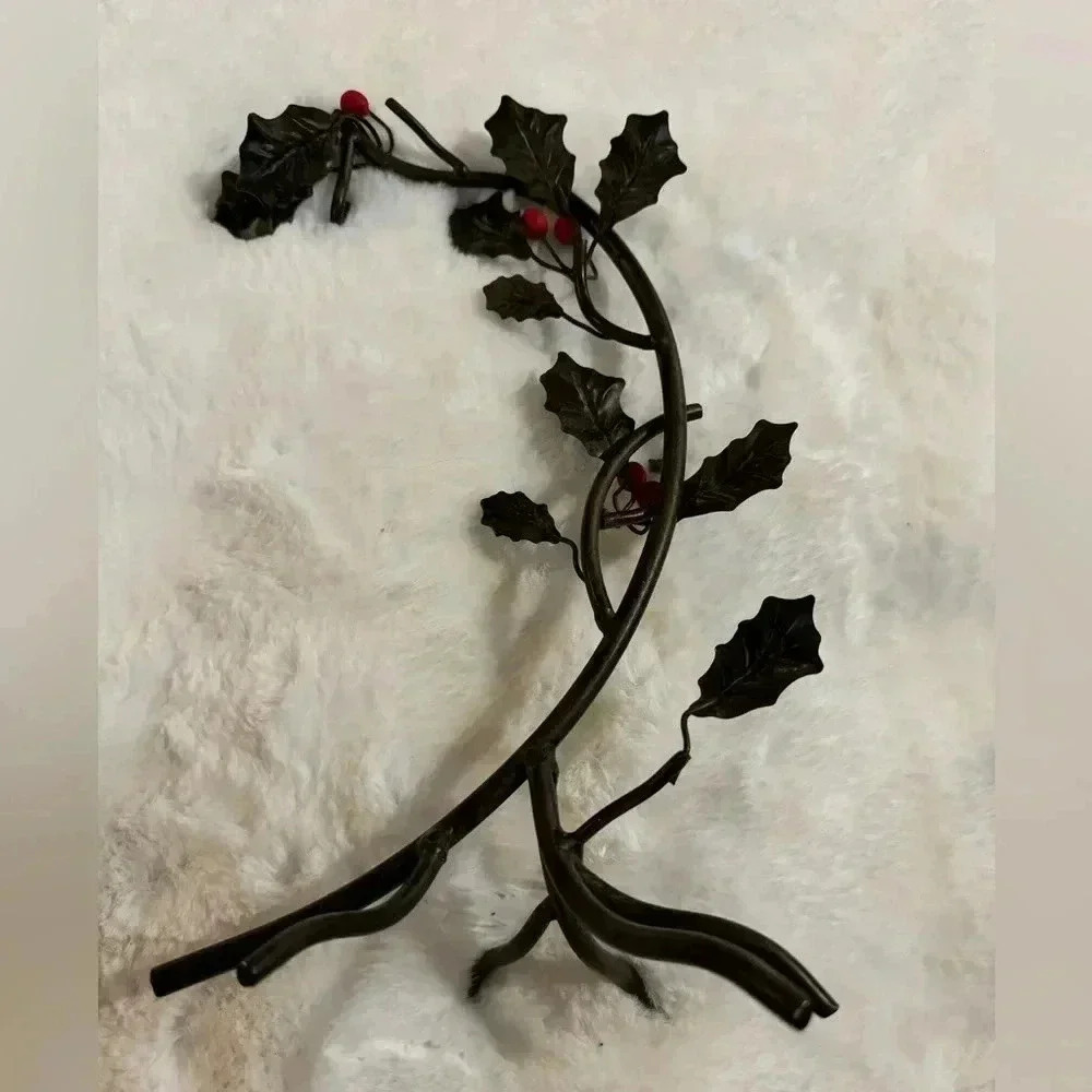 Vintage Holly & Ivy Christmas Mistletoe Candle Holder Iron Metal Decoration - Picture 7 of 13